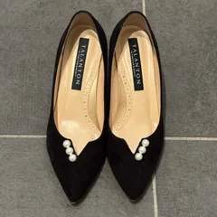 【極美品】22.5cm  タラントン  ダイアナ  現行品  スエード  パール付きパンプス
