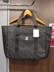 【新品未使用】New Balance Golf  ニューバランスゴルフ トートバッグ 012-5281003 2025モデル  (新橋店)のサムネイル