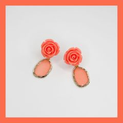 ピンク薔薇×キラキラチャームピアスorイヤリング (cr-120)／フラメンコ・ダンス・パーティー・舞台衣装小物