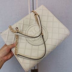 TORY BURCH ビッグサイズ トートバッグ ホワイト シープスキン ショルダー 大容量 アウトレット品 #152337