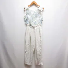 リズリサ LIZ LISA ノースリーブ オールインワン サロペット 0 白 ホワイト 花柄 シアートップス クロップドパンツのサムネイル