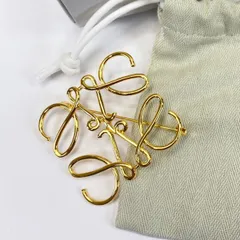 2025年最新】LOEWE レディース ブローチ・コサージュの人気