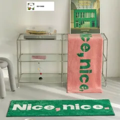 新しい未使用  ベッドサイドマット ロゴ スクエアラグマット 50cm×160cm