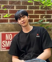 正規品 KENZO ケンゾー ボケ フラワー クレスト 半袖Tシャツ ブラック S