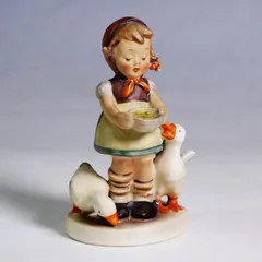 2025年最新】フンメル人形の人気アイテム - メルカリ