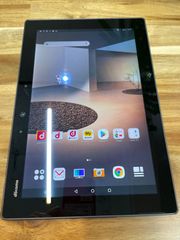 SM92 ジャンクdocomo  SIMロック解除済み arrows F-02K ブラック　AAF47013