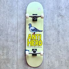 【コンプリートデッキ】 7.75x31.6inch WB13.0【ANTI HERO】アンチヒーロー