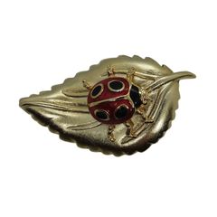 新品未使用】ジョルノ ブローチ てんとう虫 ジョジョ展 - メルカリ