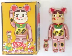 【中古】フィギュア BE＠RBRICK-ベアブリック- 招き猫 ペコちゃん 金運 ダブル小判 桃金メッキ 100%＆400% 「ペコちゃん」 ファミリータウン限定のサムネイル