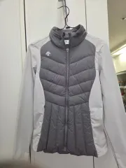 デサントゴルフ　ダウンセットアップ　未使用 デサントゴルフ ダウンセットアップ 未使用 デサントゴルフ