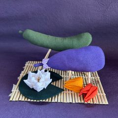 お盆飾り　　 ハンドメイド　ちりめん　精霊馬　蓮　ほおずき　新盆　お盆　帰省