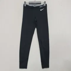 ナイキプロ 黒 レギンス レディース M ㅡ 0908