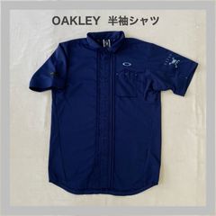OAKLEY 　オークリー　ゴルフウェア　GOLF　ゴルフ　半袖シャツ　夏物　スポーツ　ロゴ刺繍　かっこいい　ネイビー　L　メンズ