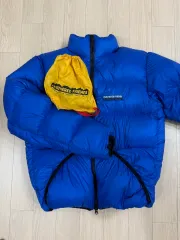 2025年最新】feathered friendsの人気アイテム - メルカリ