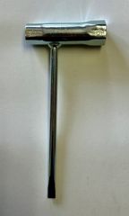 プラグレンチ 13×16 (-)ドライバー付き   【エンジンチェンソー・刈払機・草刈機・メンテナンスツール】