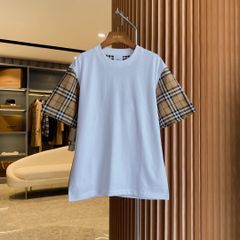 バーバリーチェックのtシャツです