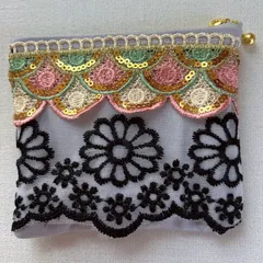 ☆ハンドメイド☆インド刺繍リボン☆リボン☆レース☆ミニポーチ☆