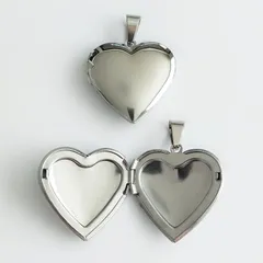 ロケットペンダントトップ ハート型29mm 2個入 シルバー [№ 117S] バチカン付 サージカルステンレス 写真 チャーム ネックレス アクセサリー ハンドメイド資材 パーツ屋