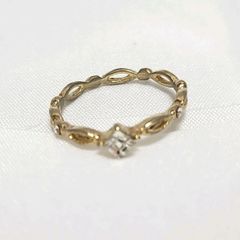 リング ゴールドカラー 指輪 ストーン　レディース　ワンポイント