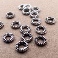＊50個＊ 合金製 スペーサービーズ 銀色 ロンデル 約6x3mm メタルビーズ bz103s