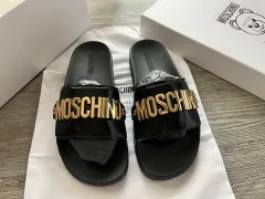 MOSCHINO ビーチサンダル 2025年最新】MOSCHINO メンズ サンダルの人気アイテム - メルカリ