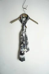 2025年最新】ガリアーノスカーフの人気アイテム - メルカリ