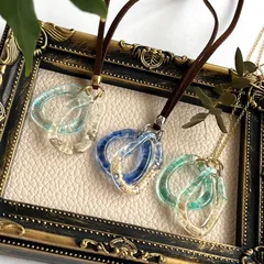 海と星砂のネックレス ペンダント  贈り物 女性 彼女 プレゼント 母の日 海 砂浜 夏 リンクコーデ 親子　ハンドメイド