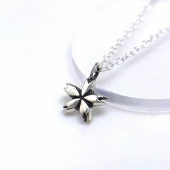 con affetto シルバー925 スモールマリファナネックレス40cm新品 