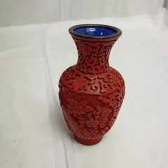 小型花瓶■約13cm 中国壺 堆朱  細密彫刻 花器 古美術 飾り壺 古玩 唐物 アンティーク 趣味 コレクション【中古】