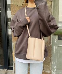 ● レガートラルゴ　LG-X0001-GBE　PATISSERIE BAG　ショルダーバッグ　お菓子のかたちシリーズ　カヌレ  かわいい　かばん