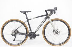 BIANCHI 「ビアンキ」 VIA NIRONE 7 ALLROAD GRX400 2021年モデル グラベルロード / バイチャリ阪急塚口店