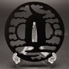 BK0122　日本刀装具　刀鍔　透し　鉄地　透　鍔　刀剣美術　重量：約90G