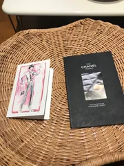 CHANEL限定ポストカード、冊子