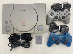 PlayStation プレステ　SCPH-7000  本体  動作品　コントローラー2点