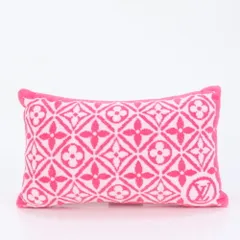 未使用級✨LOUIS VUITTON プティクッション モノグラム ピンク LOUIS VUITTON ルイ・ヴィトン クッション レディース メンズ