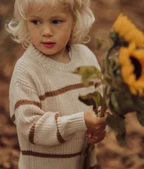 Lil' Paradise Copenhagen  ニット　ボーダーニット　トップス　ベビー服　ベビーギフト　秋冬　北欧デザイン　日本未入荷　海外子供服　ナチュラルコーデ　ベビー服　ベビーギフト　ハンドメイド　綿100　おそろいコーデ