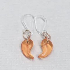 勾玉 まがたま フックピアス(シトリン)P18のサムネイル