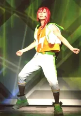 【中古】生写真(男性) 木津つばさ(逆先夏目)/ライブフォト・全身・ユニット衣裳・右足上げ・両手広げ・キャラクターショット/「『あんさんぶるスターズ!エクストラ・ステージ』～Night of Blossoming Stars～」舞台写真(個人セット)