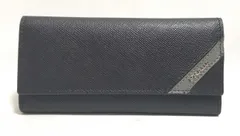 未使用 プラダ キーケース サフィアーノ レザー 型押し 6連キーケース ライン 鍵ケース PRADA メンズ ブラック 黒 ロゴ