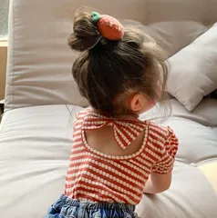 【新品】子供　女　半袖　Tシャツ　赤　100