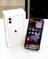 Apple(アップル) iPhone11 64GB ホワイト MWLU2J/A SIMフリー/au○判定