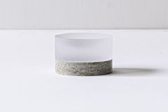 アクセサリートレイ　高級デザイン　おしゃれ　かわいい　贈答品　ディスプレイ　アクリル＋人工大理石　fungus dimple(ファンガス　ディンプル）　スタイリッシュ