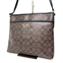 ☆美品☆ COACH コーチ シグネチャー トートバッグ ショルダーバッグ レザー 革 pvc 馬車 ロゴ 型押し 黒 ブラック 肩かけ ポシェット サコッシュ クロスボディ 斜め掛け 肩掛け 通学 通勤 メンズ レディース ユニセックス B-241