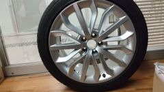ブリヂストン アウディ　255/40R19 100Y　19インチタイヤホイール