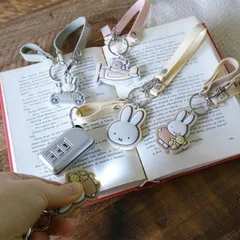 キーホルダー ミッフィー ライト付き スマートキーホルダー miffy キーリング スマートキー バッグチャーム カギ 紛失防止 夜道 光る キャラクター かわいい 車 家 自転車 キー 定期 パスケース