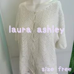 Laura Ashley ニット　白　フェミニン　大人かわいい