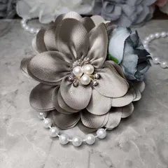 コサージュ 卒園式　卒業式　入園式入学式 結婚式 発表会 ＊フォーマルコサージュ＊パールブローチ213