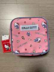 ハローキティ アヴェイル スクエアポーチ