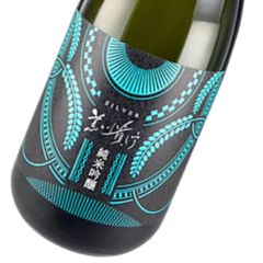 地元奥三河産のお米 「みねはるか」 を使用した純米吟醸酒、甘味と共にお米の旨味が広がり、丸味のある口当たりで余韻を楽しめます。 愛知県　関谷酒造　日本酒　蓬莱泉（ほうらいせん）　荒川シリーズ　純米吟醸 SILVER　720ml★正規特約店