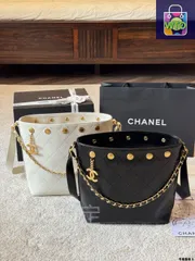 【今日特価】Chanel 25P リベット バケツバッグ 22×25cm